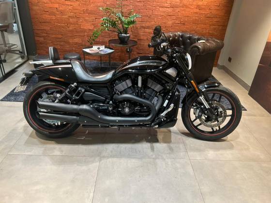 HARLEY-DAVIDSON V-ROD MUSCLE HARLEY-DAVIDSON V-ROD MUSCLE